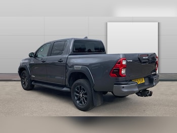 Used Toyota Hilux 2025 for sale - 76725507: Photo