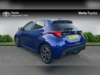 Used Toyota Yaris 2023 for sale - 76490350: Photo