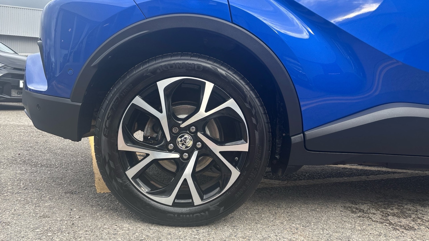 Used Toyota C-HR 2017 for sale - 76101273: Photo 18