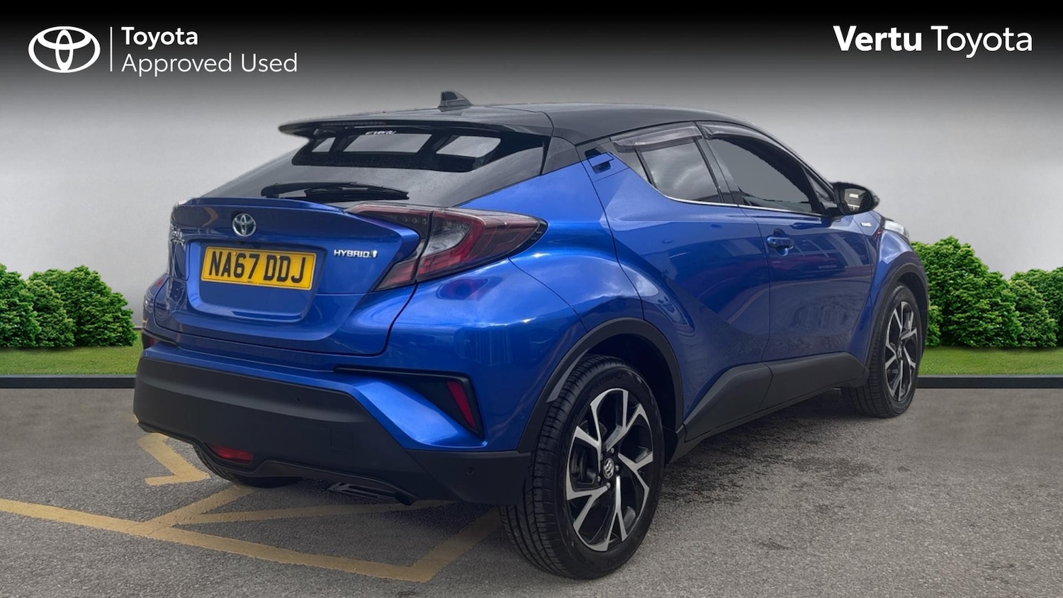 Used Toyota C-HR 2017 for sale - 76101273: Photo 2