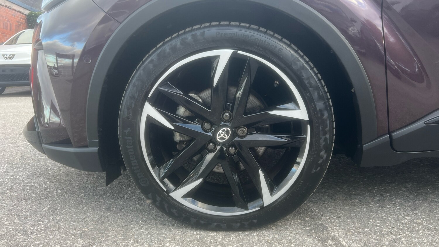 Used Toyota C-HR 2023 for sale - 76234557: Photo 18