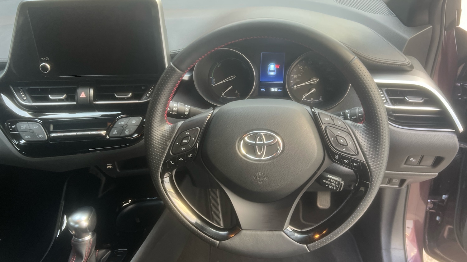 Used Toyota C-HR 2023 for sale - 76234557: Photo 6