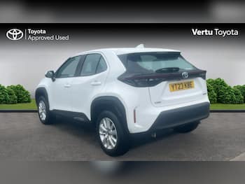 Used Toyota Yaris Cross 2023 for sale - 79785891: Photo