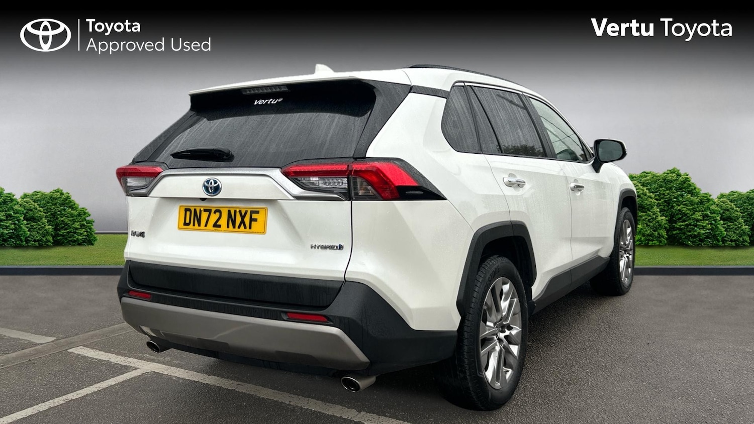 Used Toyota RAV4 2022 for sale - 76005869: Photo 2