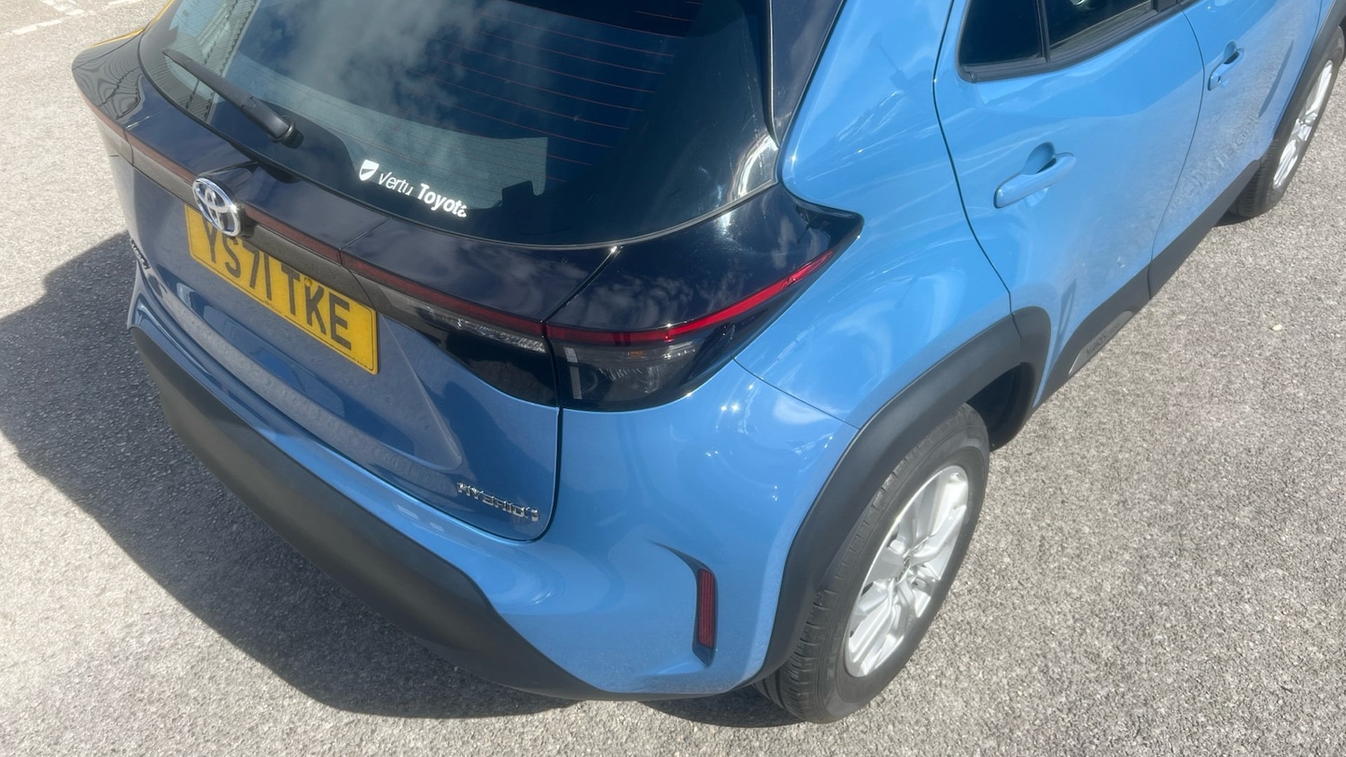 Vehicle 21
