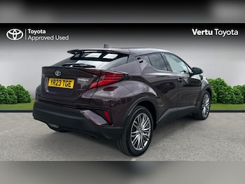 Used Toyota C-HR 2023 for sale - 75895336: Photo