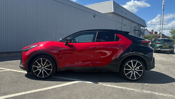 Used Toyota C-HR 2025 for sale - 76343909: Photo 17