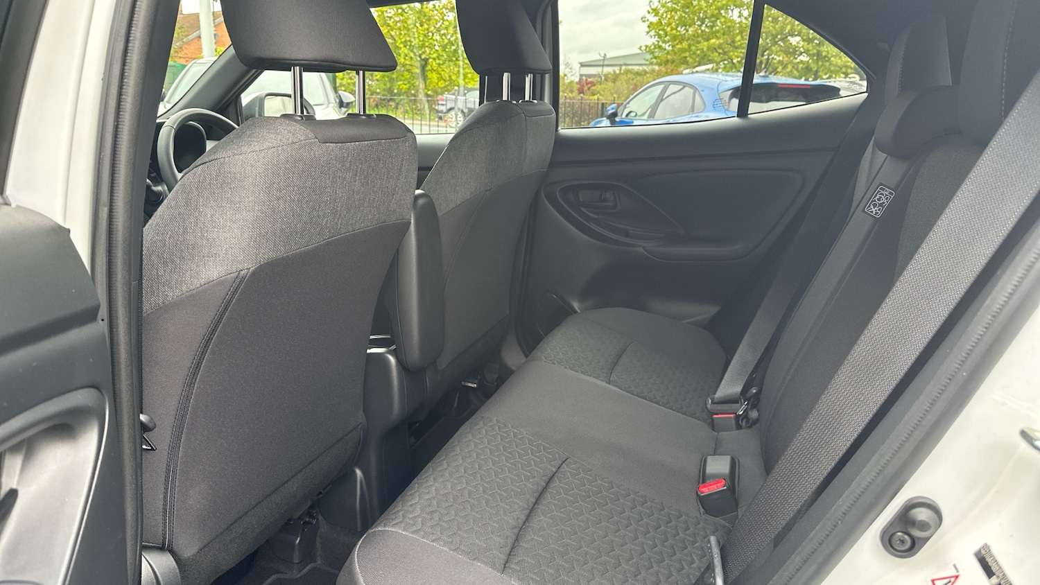 Used Toyota Yaris Cross 2023 for sale - 76117300: Photo 13
