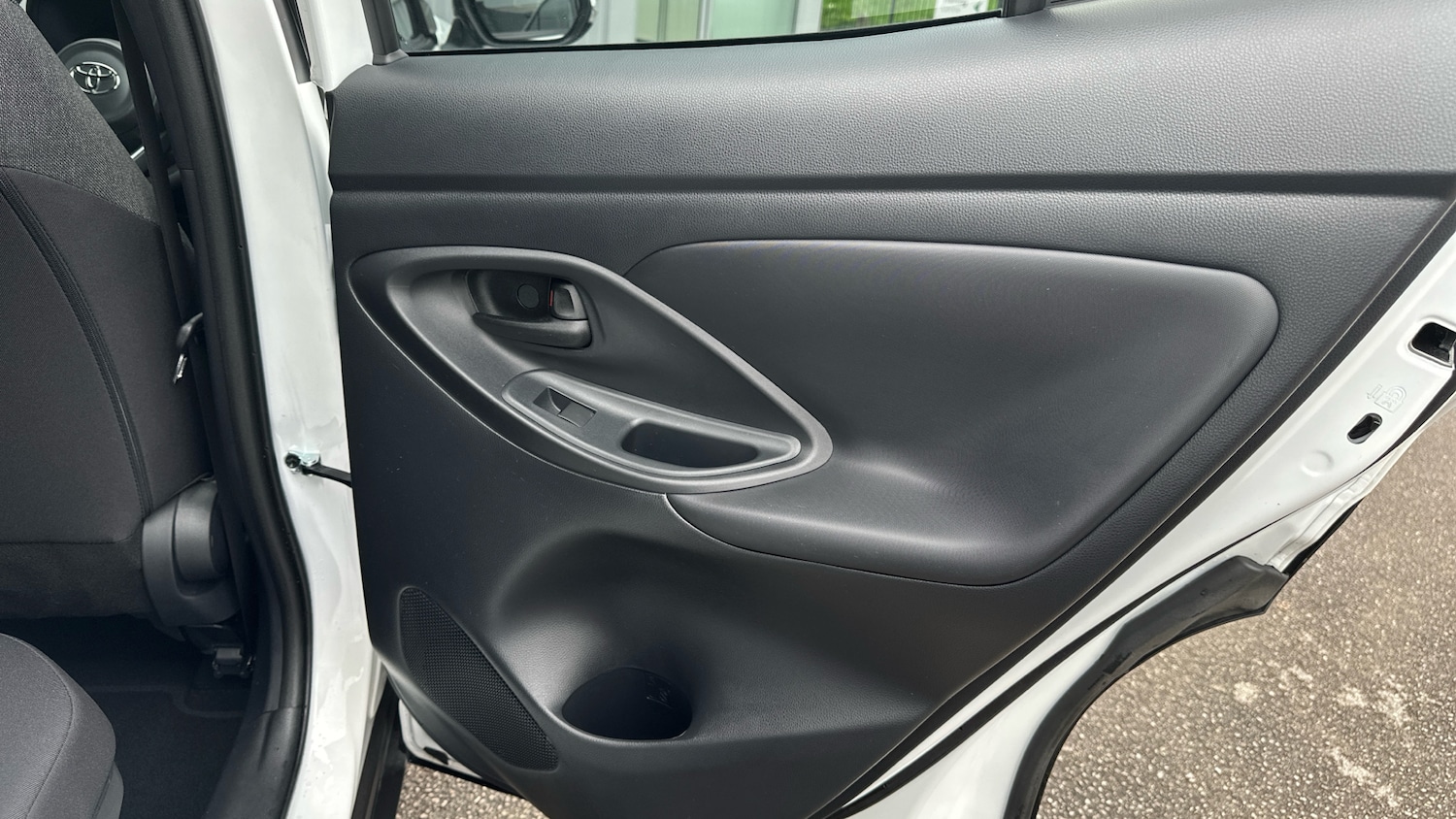 Used Toyota Yaris Cross 2023 for sale - 76117300: Photo 31