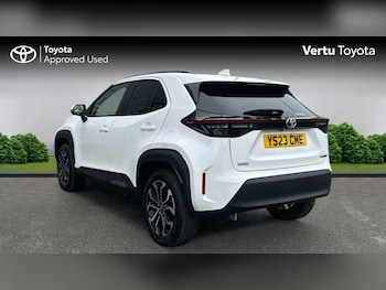 Used Toyota Yaris Cross 2023 for sale - 76117300: Photo 4