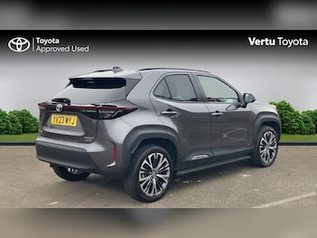 Used Toyota Yaris Cross 2023 for sale - 77945941: Photo