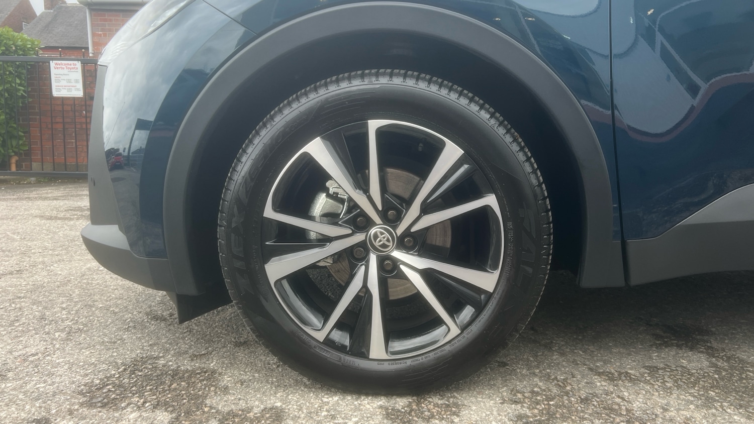 Used Toyota C-HR 2025 for sale - 76157673: Photo 18