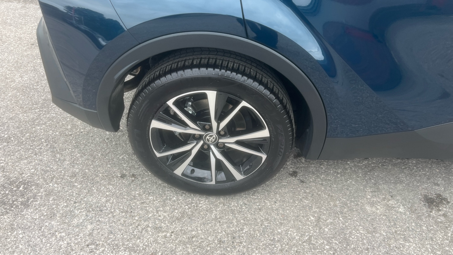 Used Toyota C-HR 2025 for sale - 76157673: Photo 23