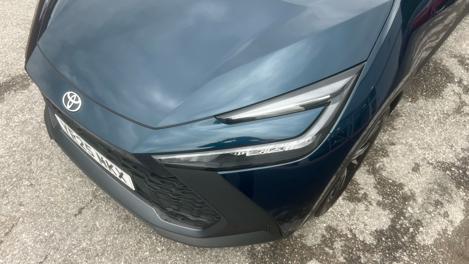 Used Toyota C-HR 2025 for sale - 76157673: Photo 30