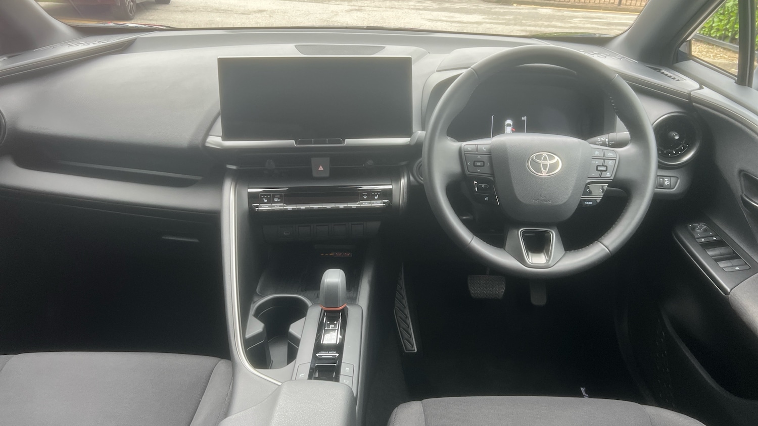 Used Toyota C-HR 2025 for sale - 76157673: Photo 5