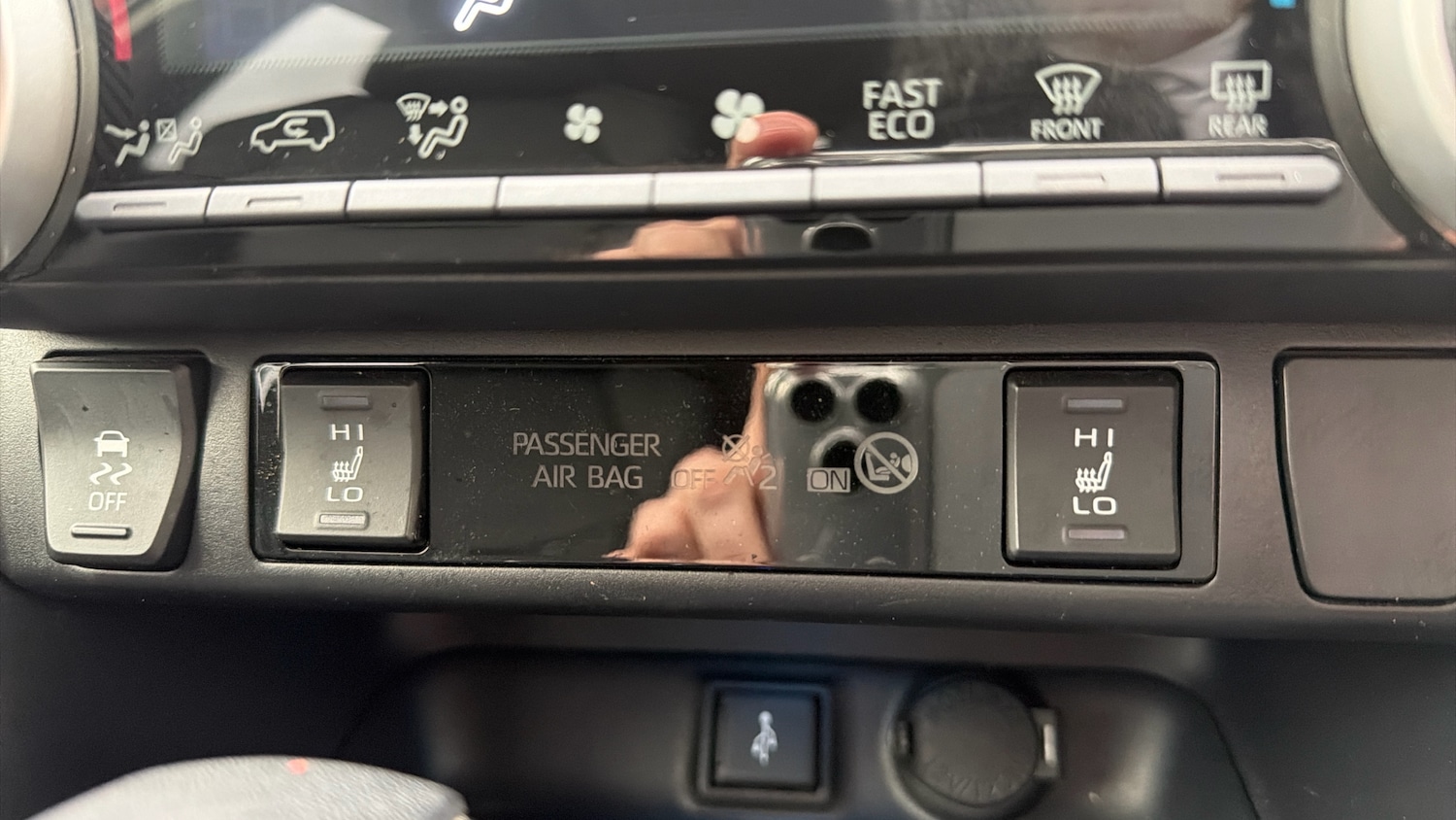 Used Toyota RAV4 2022 for sale - 76796808: Photo 20