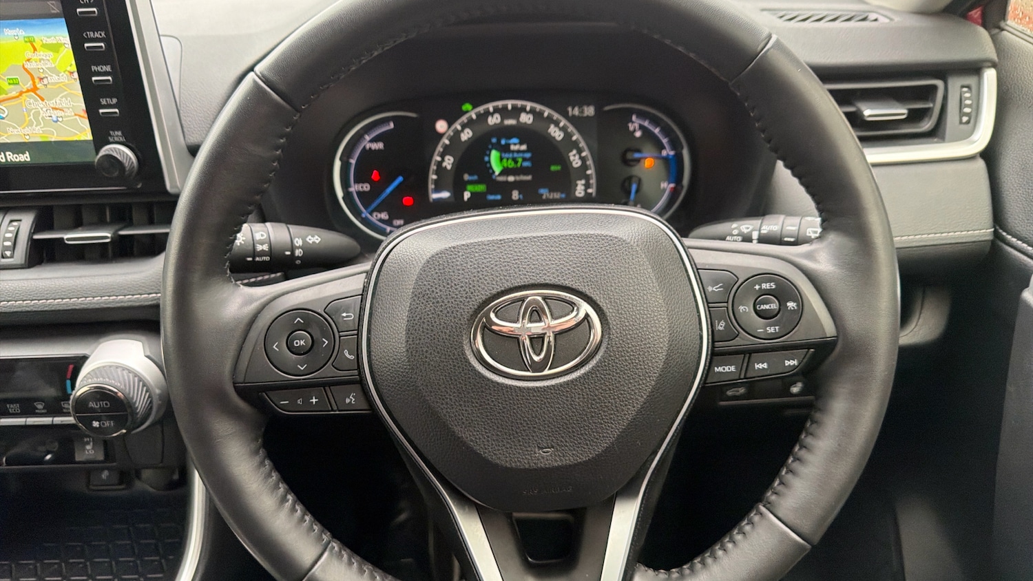 Used Toyota RAV4 2022 for sale - 76796808: Photo 8