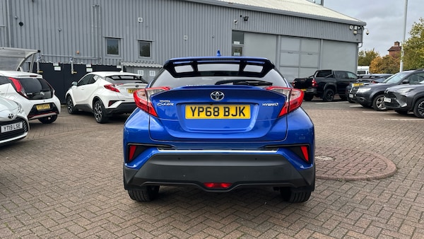 Used Toyota C-HR 2018 for sale - 76330331: Photo 19