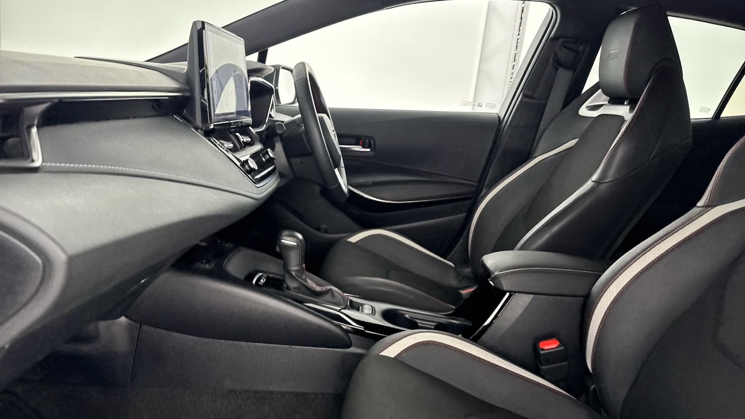 Used Toyota Corolla 2023 for sale - 76612539: Photo 10