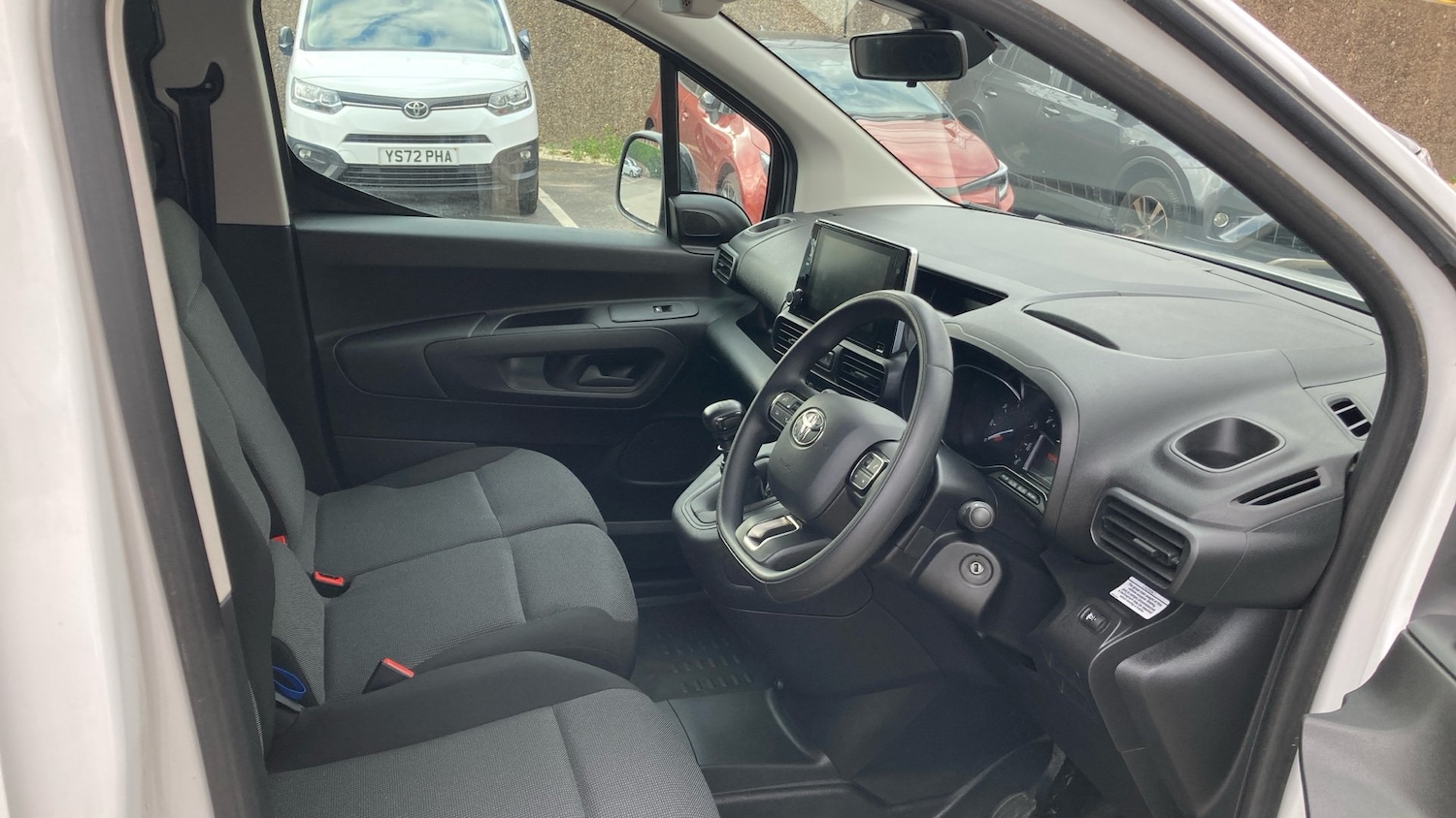 Used Toyota ProAce 2022 for sale - 76504850: Photo 11