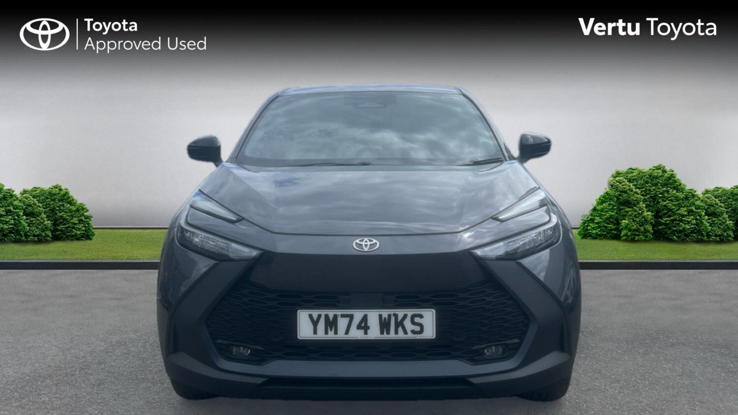 2025 Toyota C-HR 2.0 PHEV Design 5dr CVT Hatchback Hatchback Hybrid Automatic - Picture 15 of 24