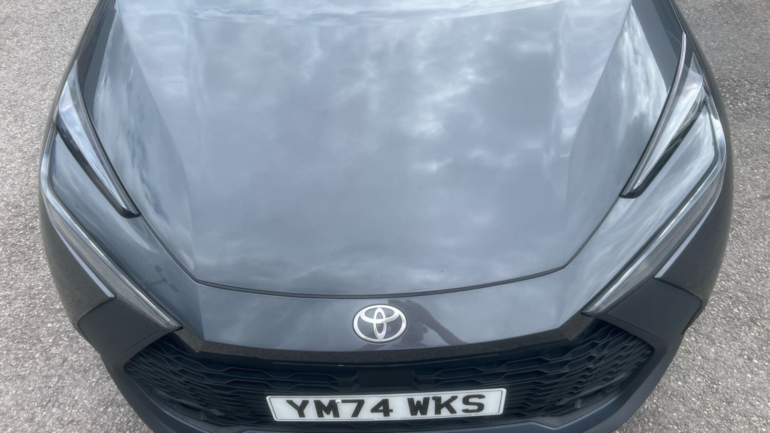 2025 Toyota C-HR 2.0 PHEV Design 5dr CVT Hatchback Hatchback Hybrid Automatic - Picture 22 of 24