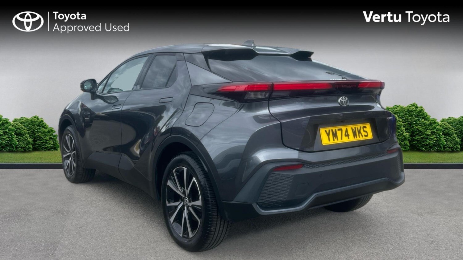 2025 Toyota C-HR 2.0 PHEV Design 5dr CVT Hatchback Hatchback Hybrid Automatic - Picture 4 of 24