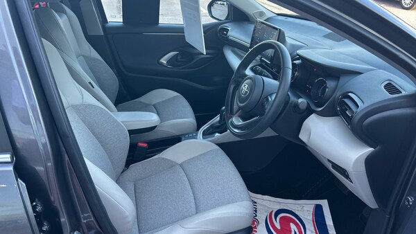 Used Toyota Yaris 2022 for sale - 76193818: Photo 11
