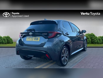 Used Toyota Yaris 2022 for sale - 76193818: Photo 2