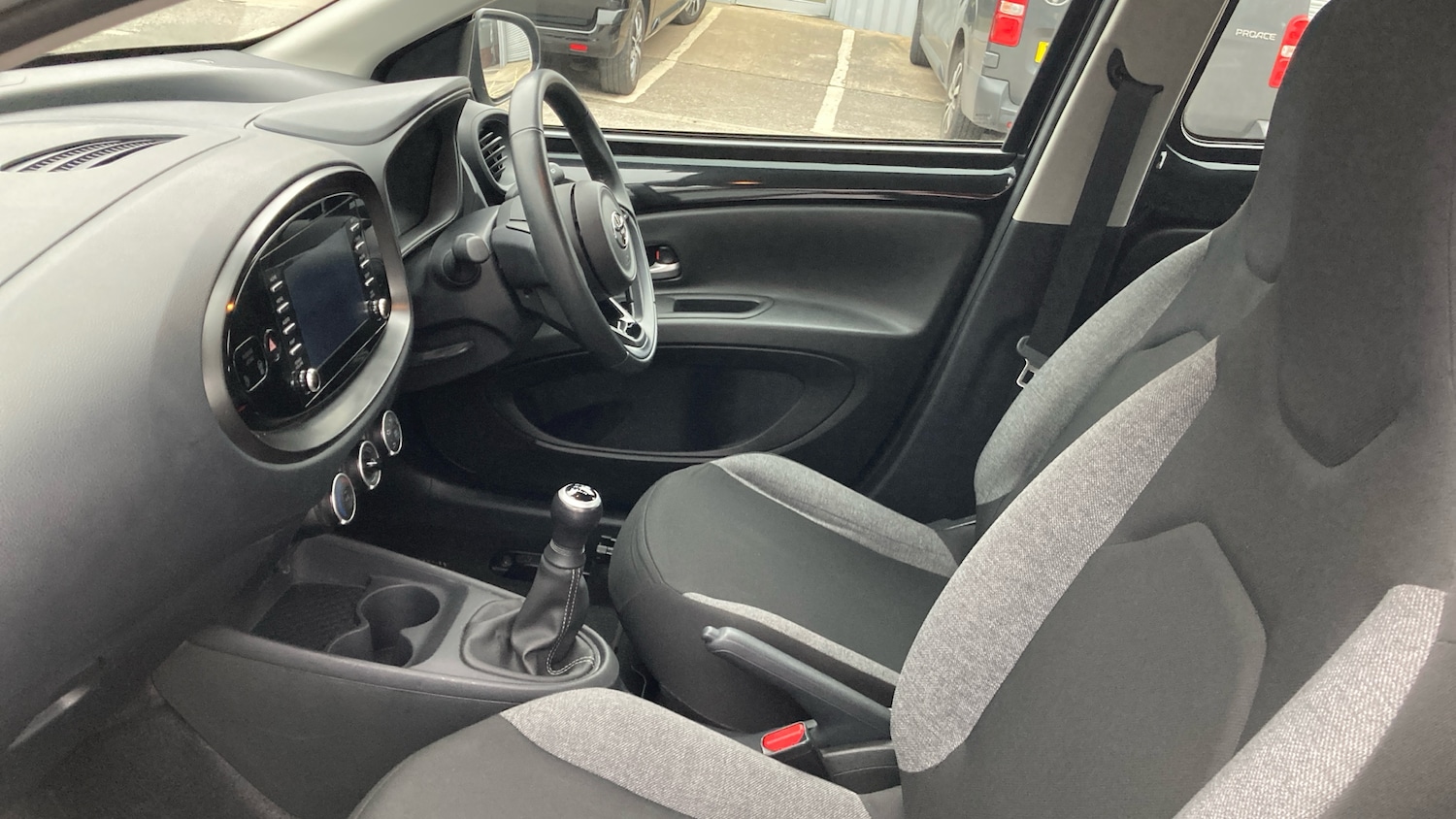 Used Toyota Aygo X 2022 for sale - 78067362: Photo 10