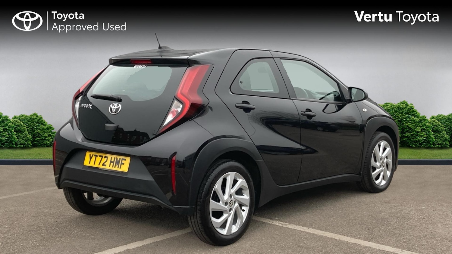 Used Toyota Aygo X 2022 for sale - 78067362: Photo 2