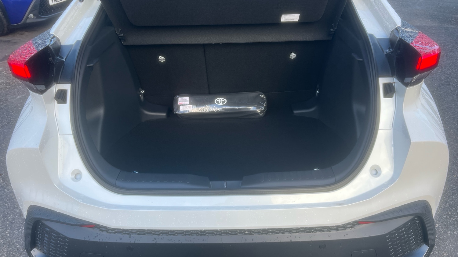 Used Toyota C-HR 2025 for sale - 76881498: Photo 14