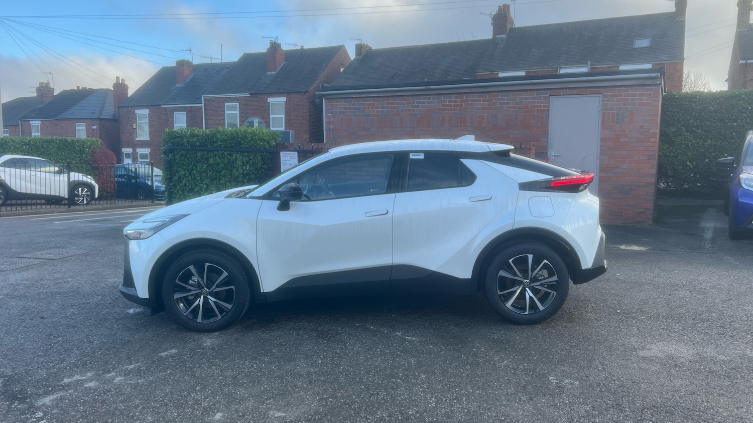 Used Toyota C-HR 2025 for sale - 76881498: Photo 17