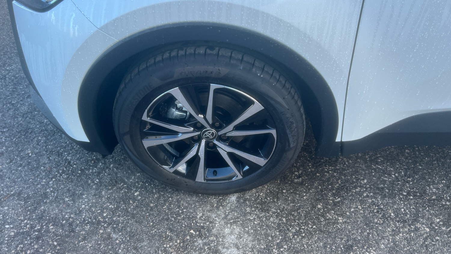 Used Toyota C-HR 2025 for sale - 76881498: Photo 30