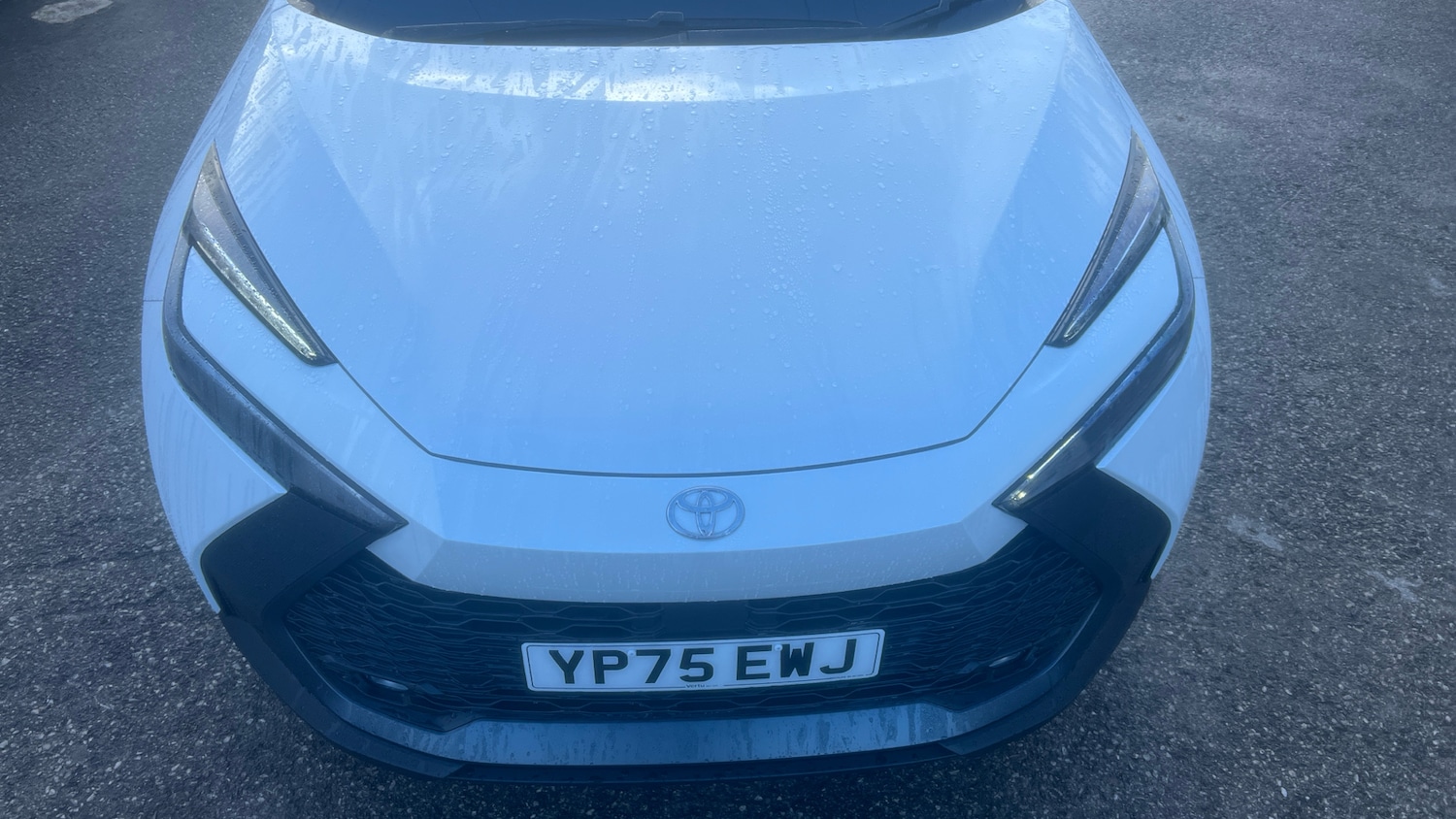 Used Toyota C-HR 2025 for sale - 76881498: Photo 32