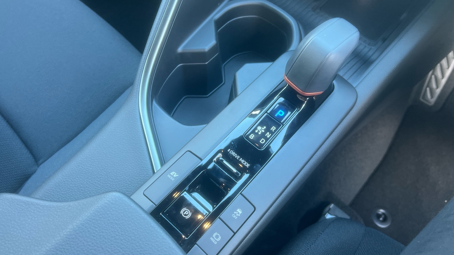 Used Toyota C-HR 2025 for sale - 76881498: Photo 43