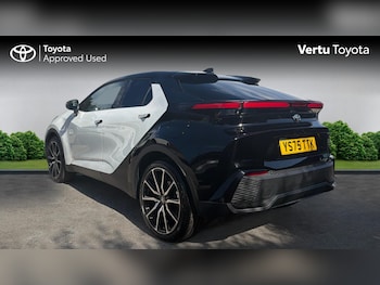 Used Toyota C-HR 2026 for sale - 79487043: Photo