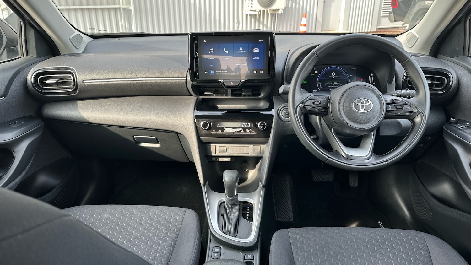 Used Toyota Yaris Cross 2025 for sale - 78179465: Photo 5