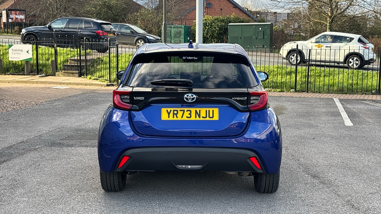 Used Toyota Yaris 2023 for sale - 77983909: Photo 19