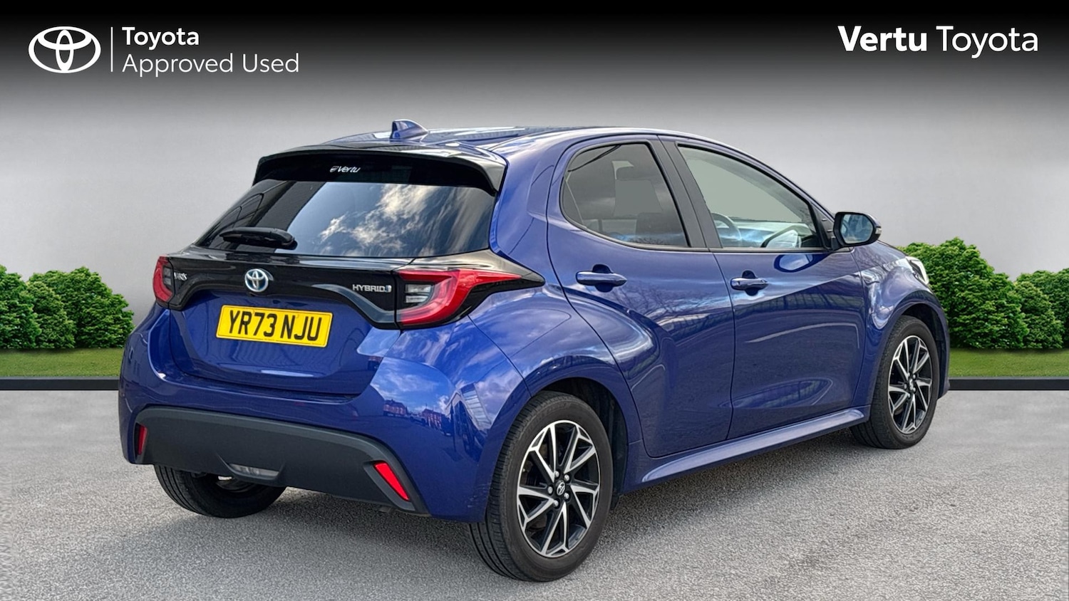 Used Toyota Yaris 2023 for sale - 77983909: Photo 2