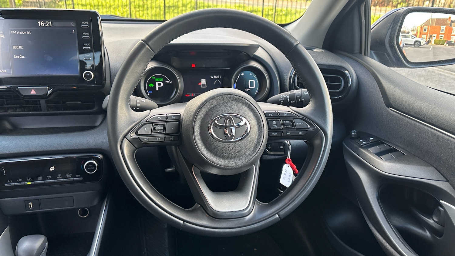 Used Toyota Yaris 2023 for sale - 77983909: Photo 8