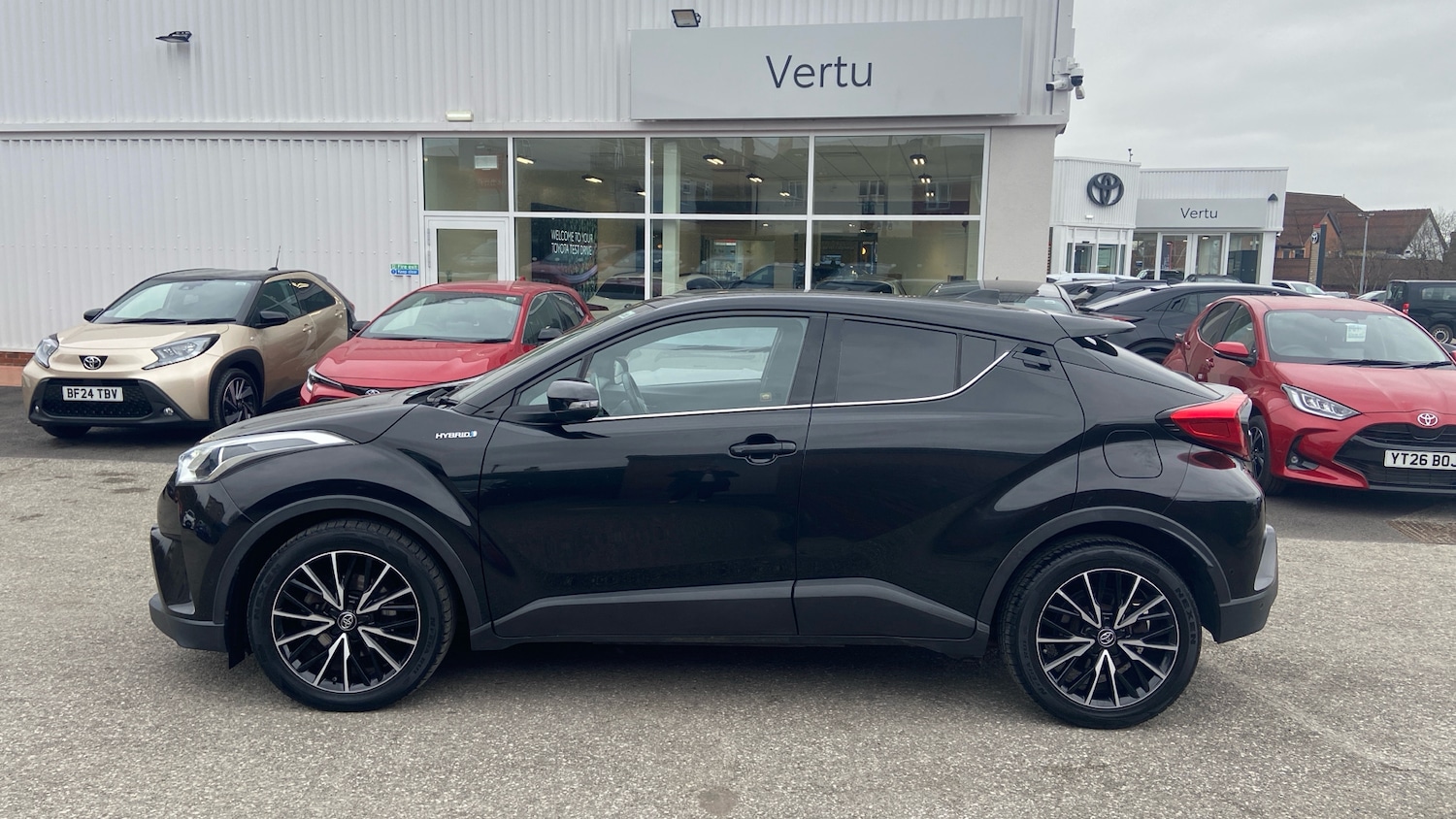 Used Toyota C-HR 2017 for sale - 77946941: Photo 17