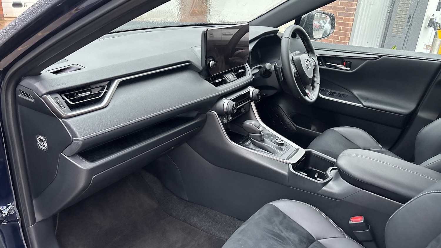 Used Toyota RAV4 2025 for sale - 77465574: Photo 10