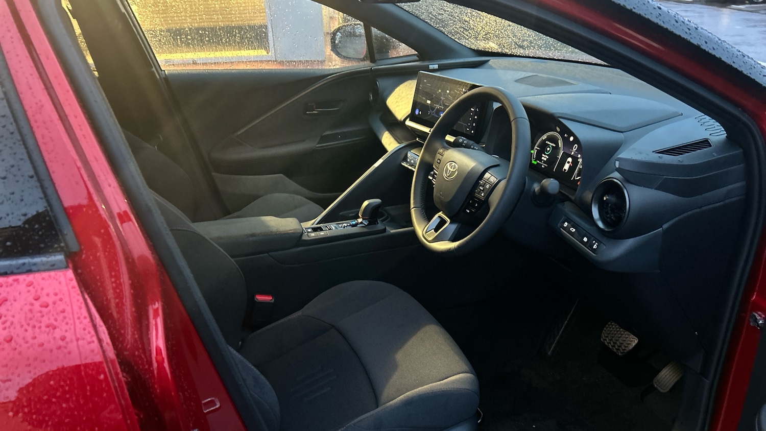 Used Toyota C-HR 2025 for sale - 76599863: Photo 11