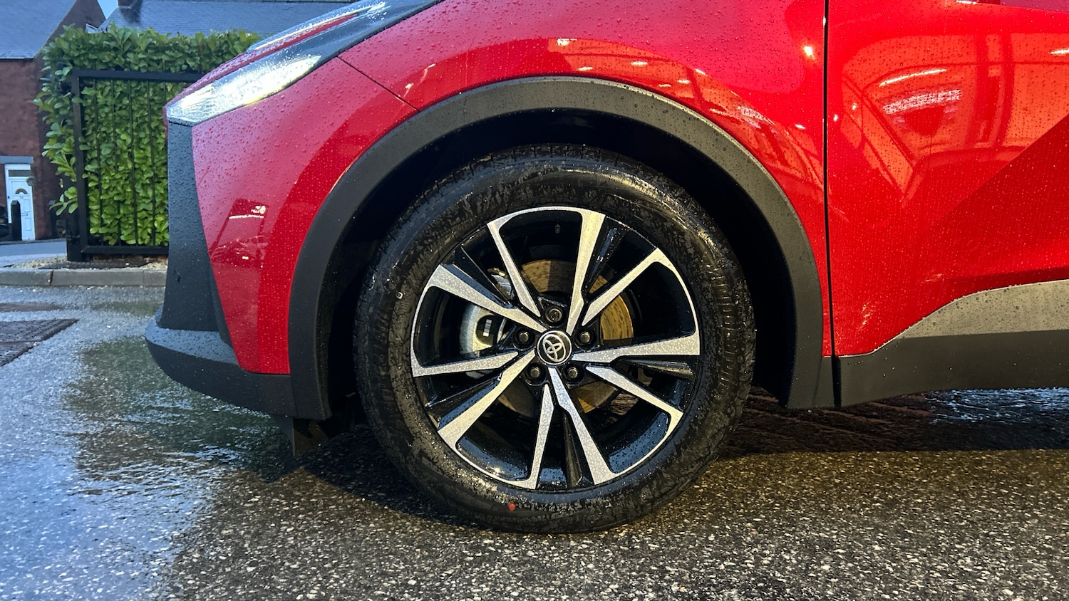 Used Toyota C-HR 2025 for sale - 76599863: Photo 18