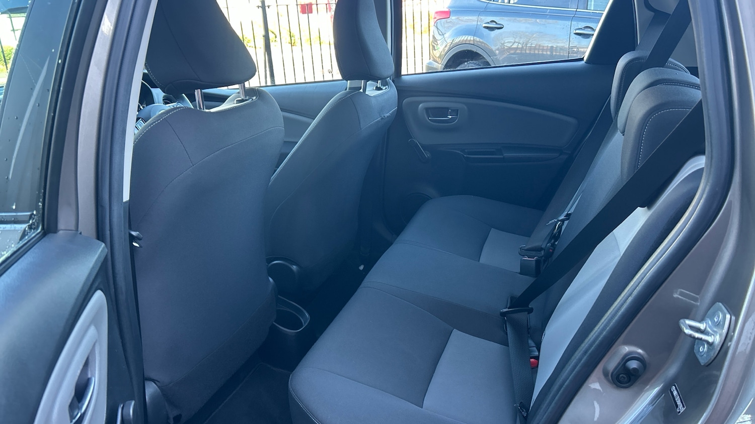 Used Toyota Yaris 2019 for sale - 76662472: Photo 13