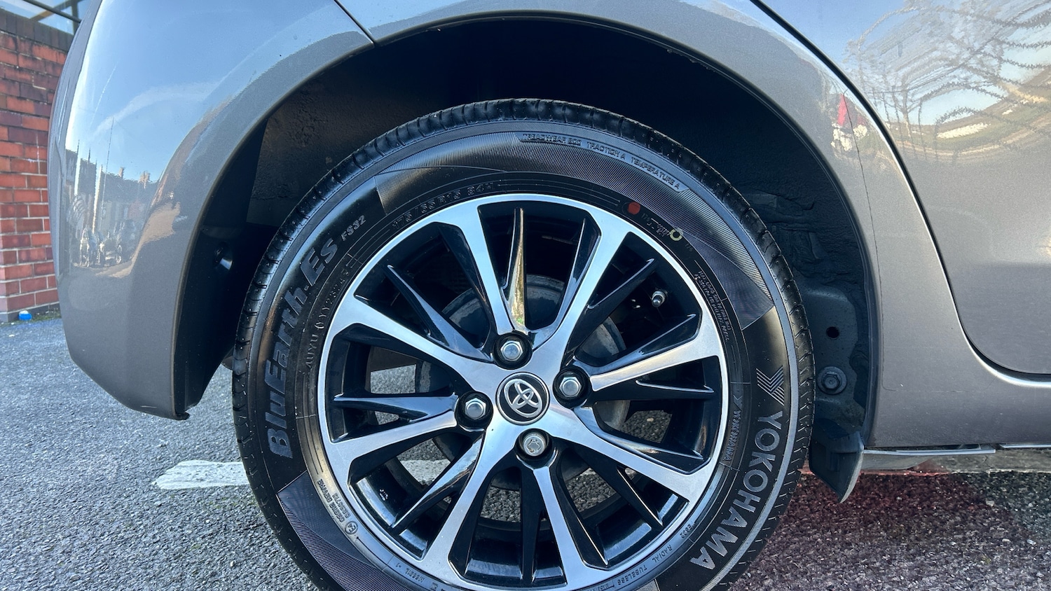 Used Toyota Yaris 2019 for sale - 76662472: Photo 18