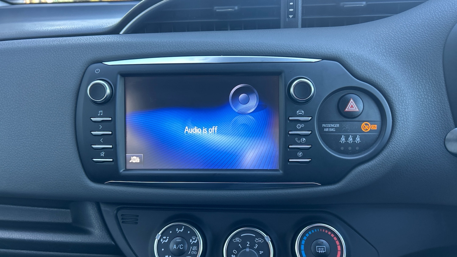 Used Toyota Yaris 2019 for sale - 76662472: Photo 7