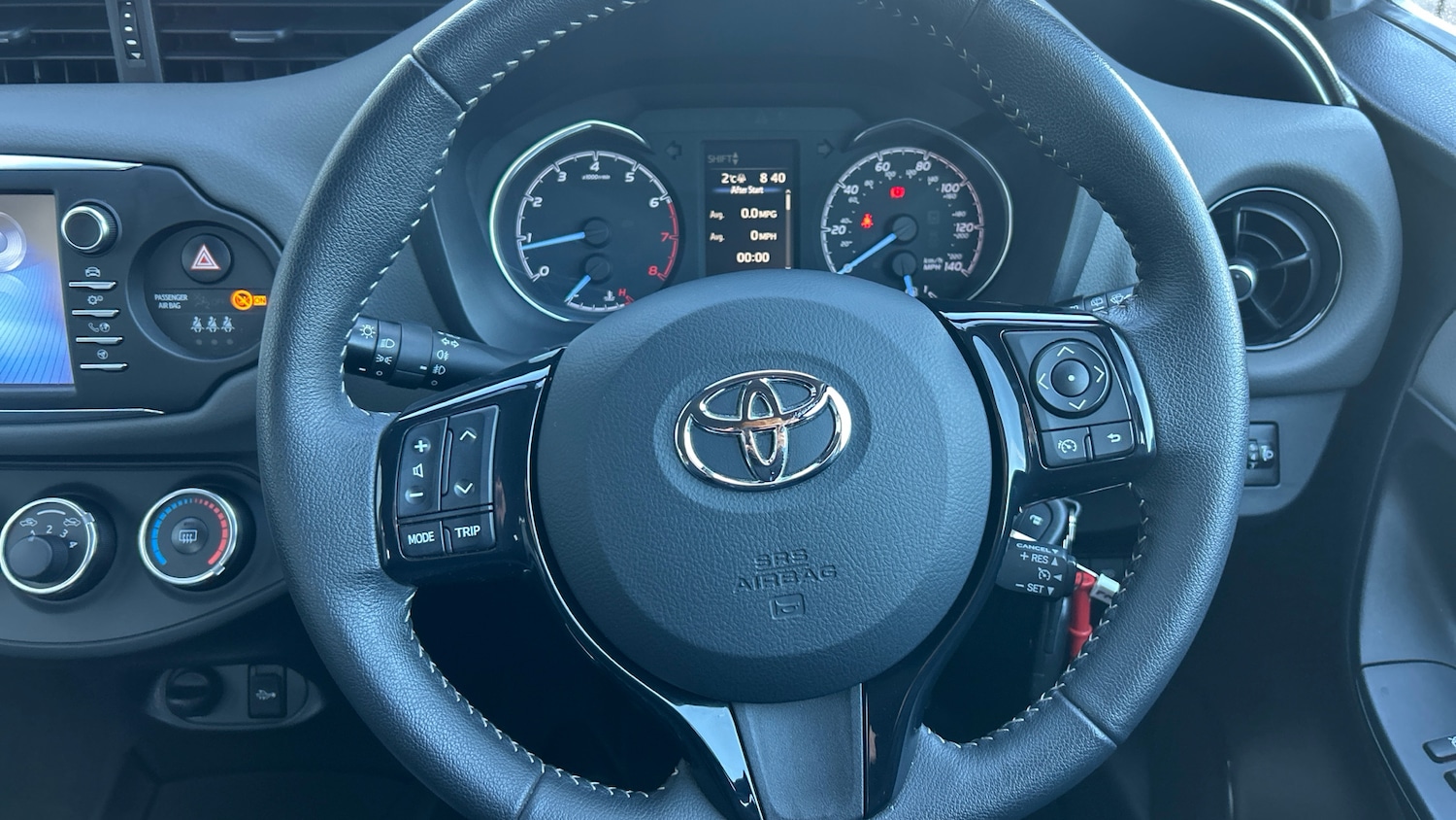 Used Toyota Yaris 2019 for sale - 76662472: Photo 8