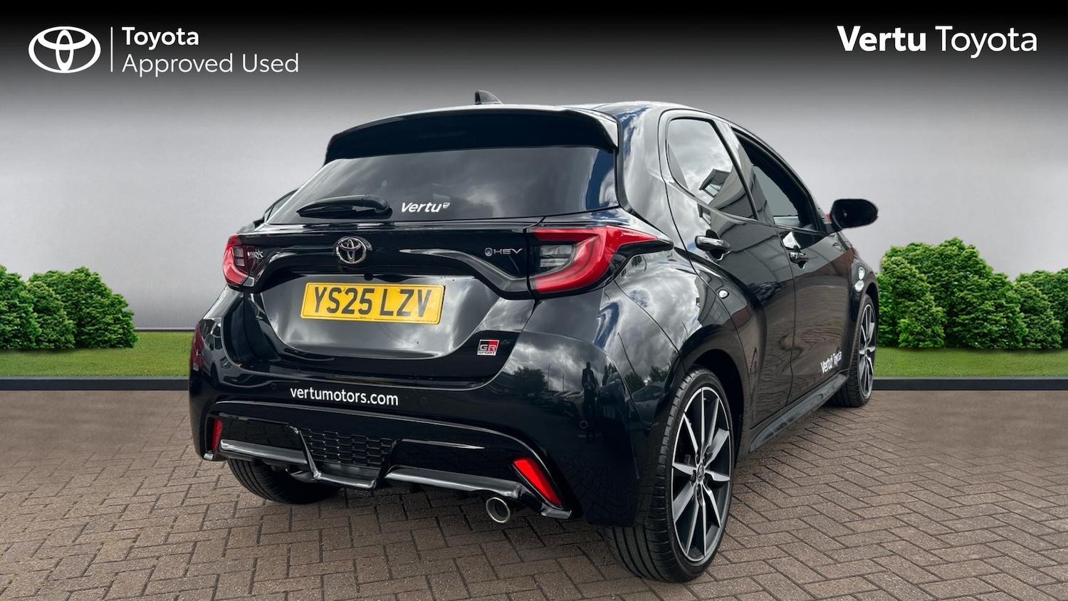 Used Toyota Yaris 2025 for sale - 76343896: Photo 2